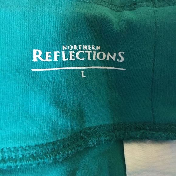 Skort - Picture 3 of 3